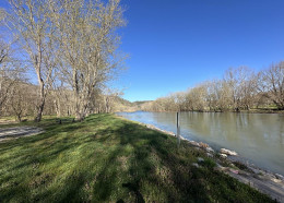 183 BLUFFS ON THE POTOMAC